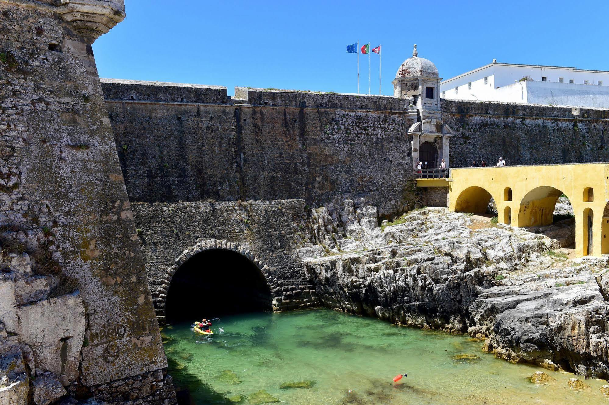 Mercearia D'Alegria Boutique B&B Peniche Εξωτερικό φωτογραφία
